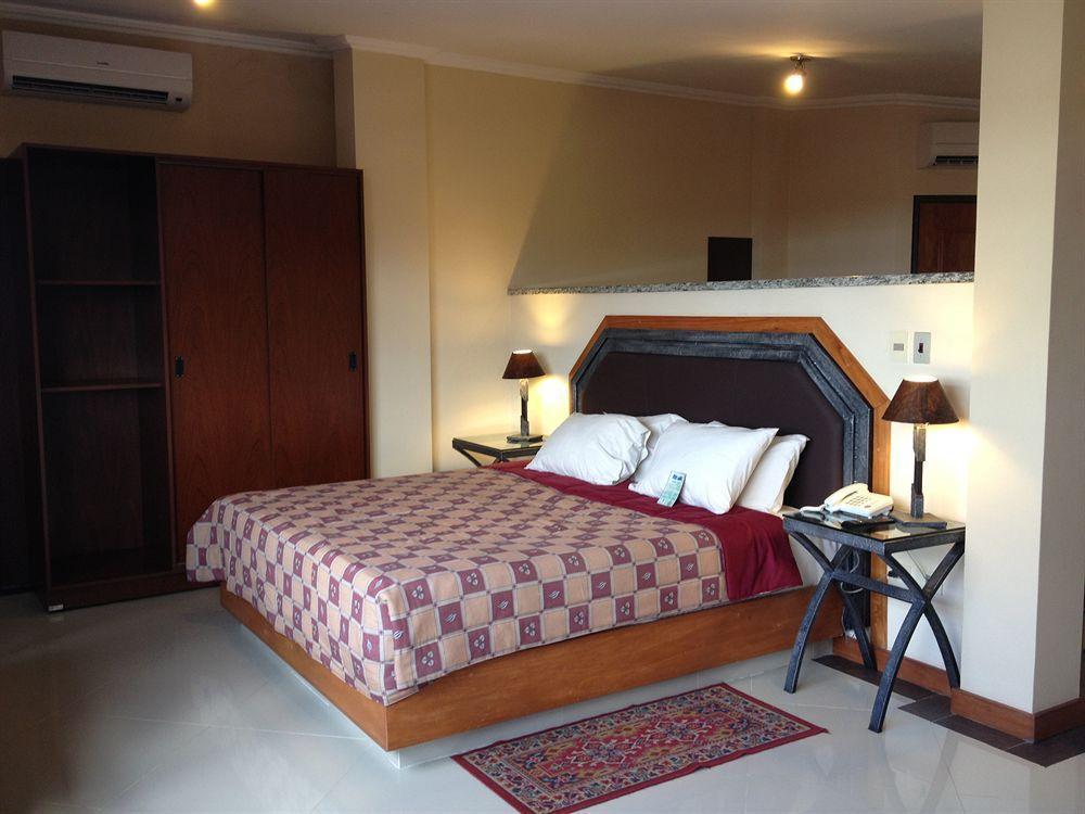 Aspen Hotel & Apart Asuncion Exteriör bild