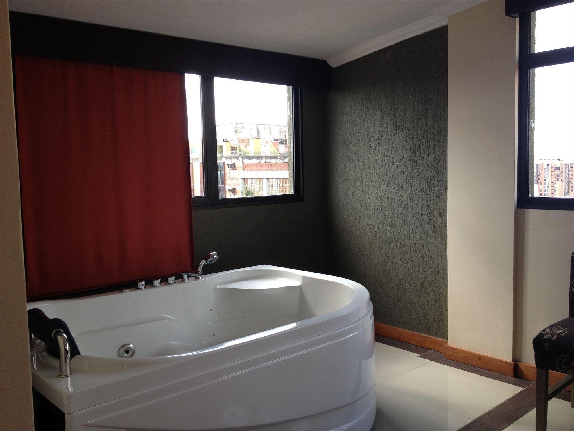 Aspen Hotel & Apart Asuncion Exteriör bild