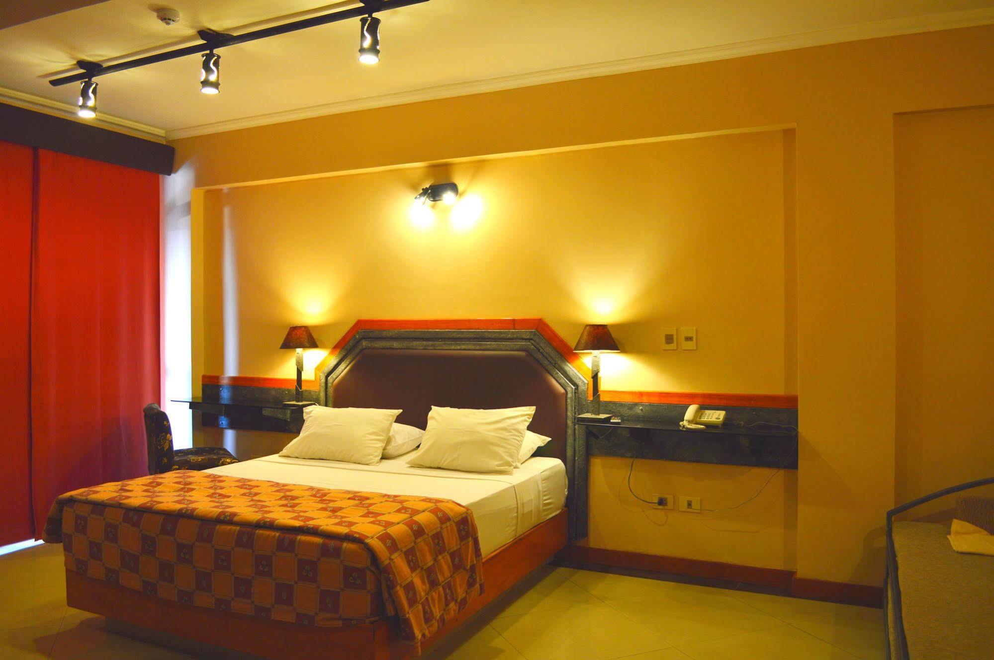 Aspen Hotel & Apart Asuncion Exteriör bild