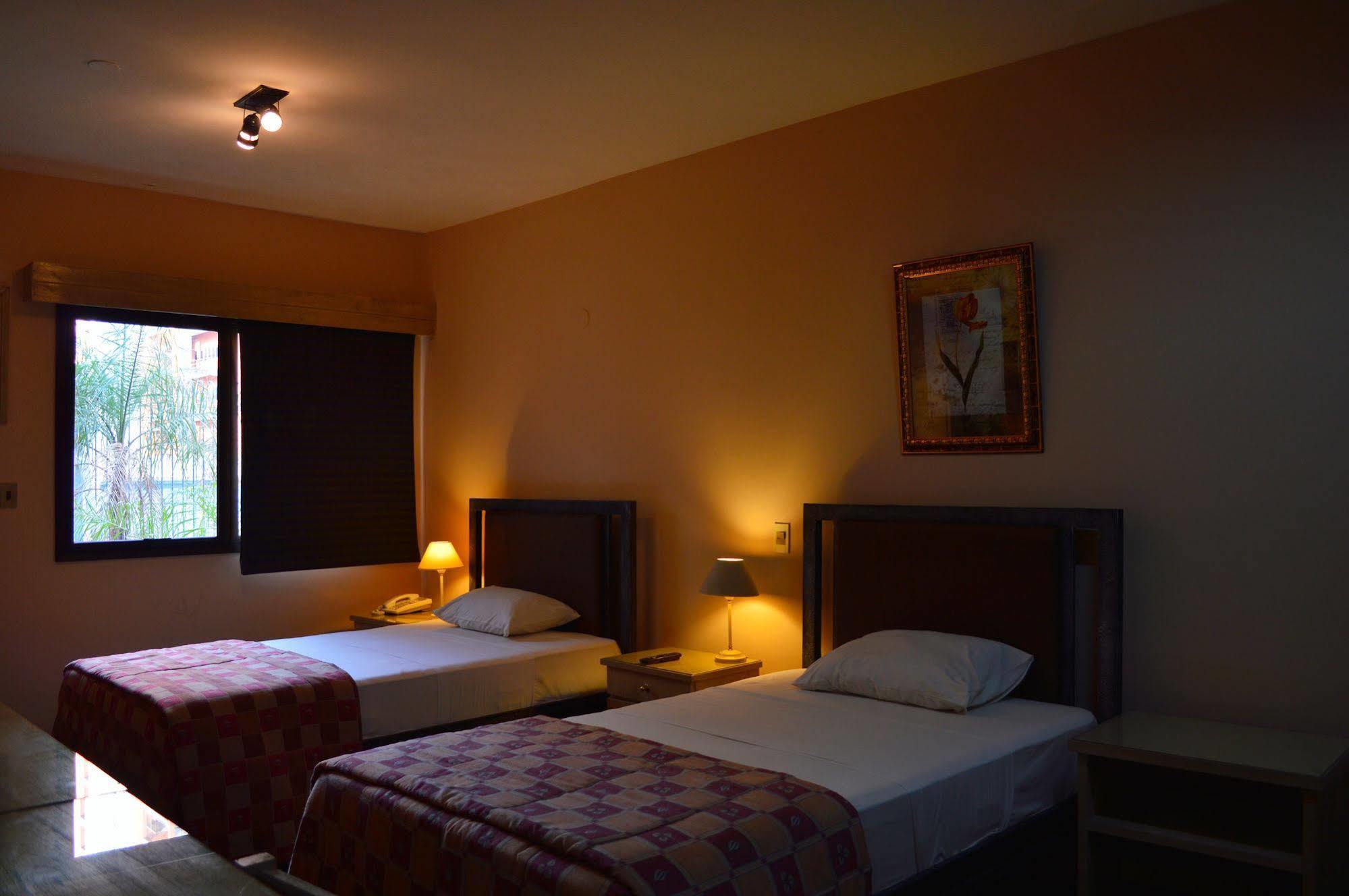 Aspen Hotel & Apart Asuncion Exteriör bild