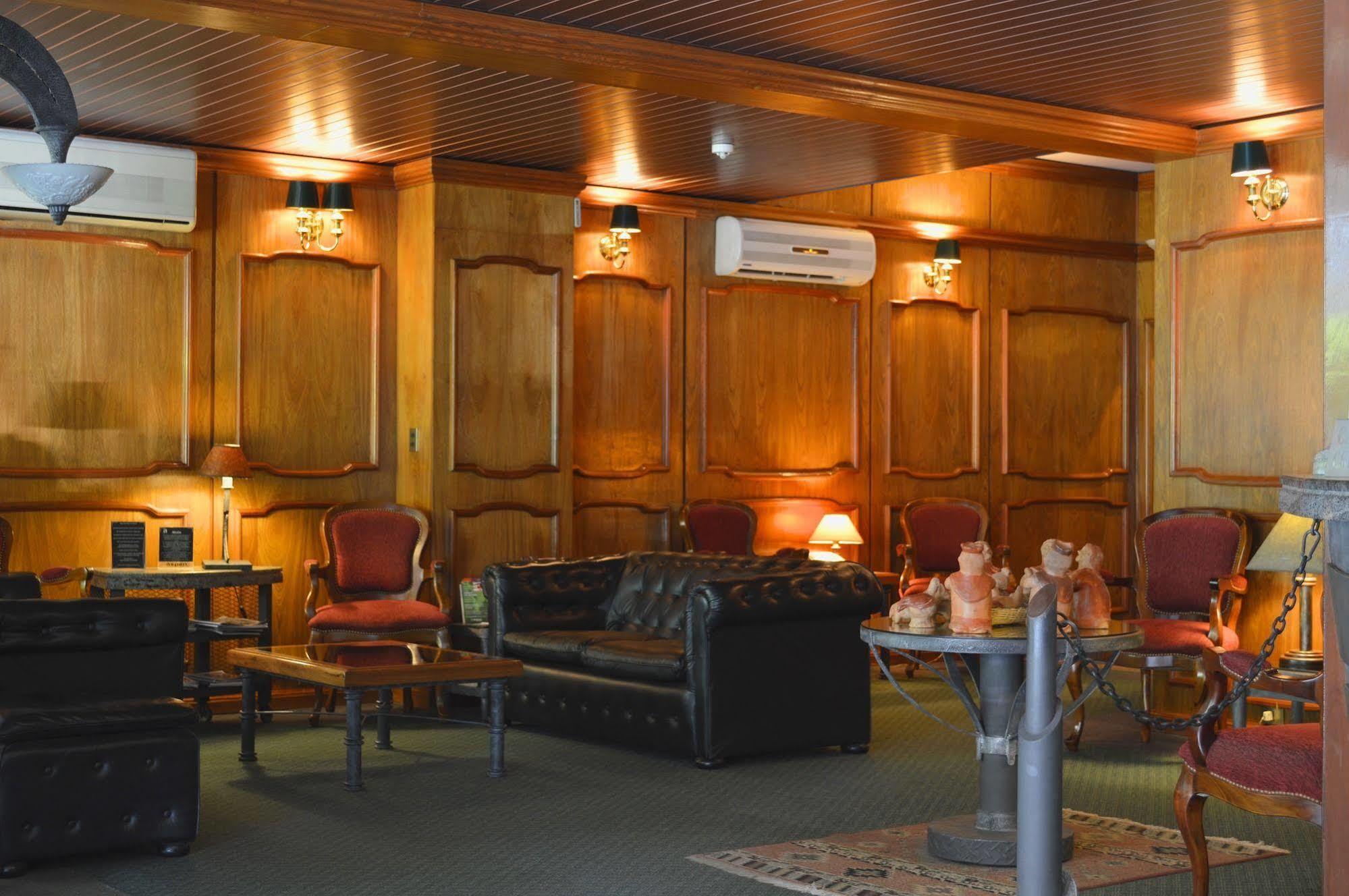 Aspen Hotel & Apart Asuncion Exteriör bild